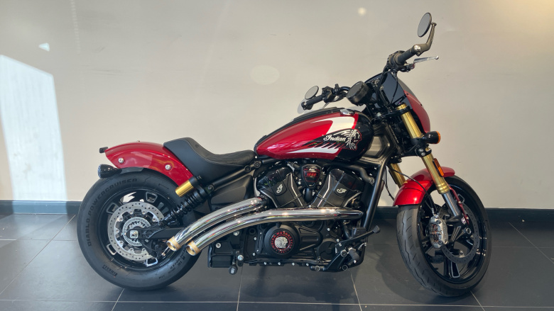 Indian Scout 101 Ltd+Tech Maroon w/graphics (25MY)